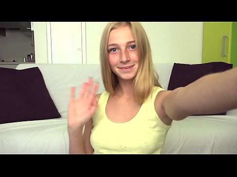 ❤️ Когда мне скучно, я лениво мастурбирую свою розовую писечку ❤ Секс на onetubes.top